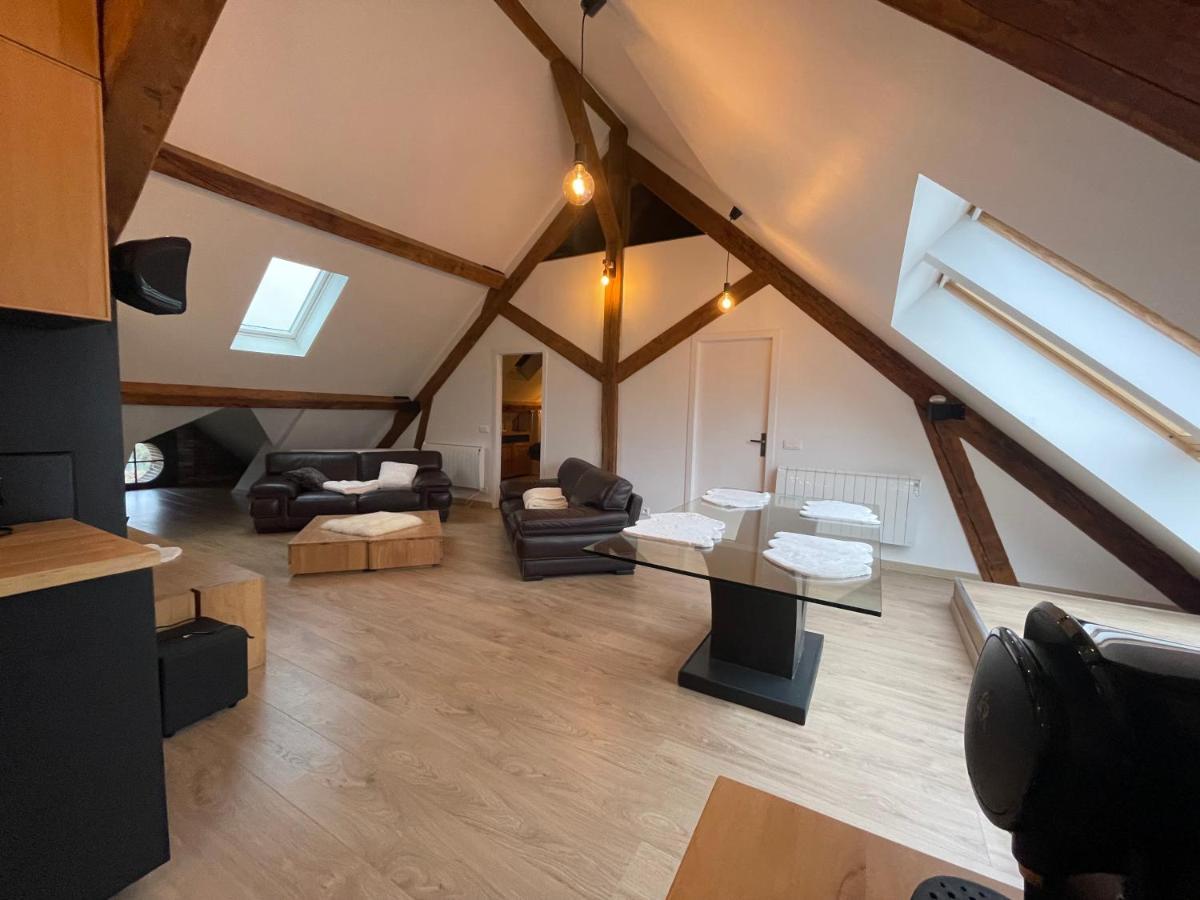 Loft Sous Combles Apartment Обержонвил Екстериор снимка